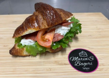 Croissant m. Hønsesalat