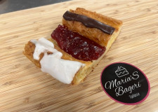 Overskåren m. Hindbærsyltetøj